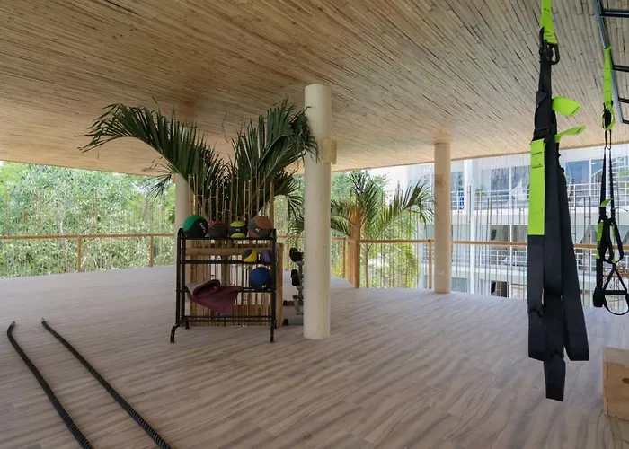 Modern And Stylish In Muuk Apartment