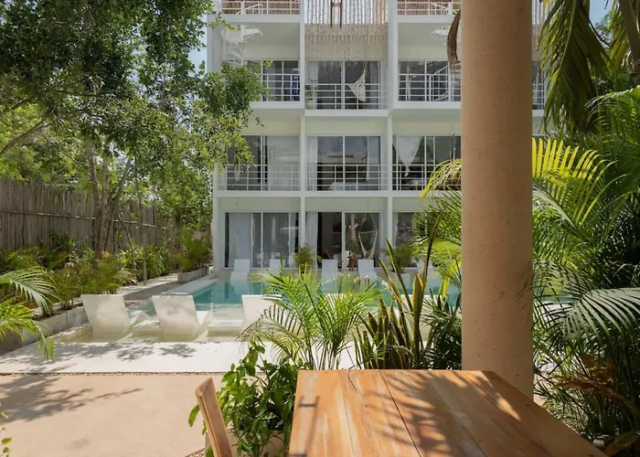 Modern And Stylish In Muuk Apartment *