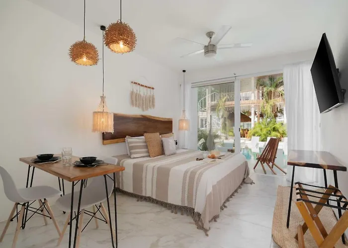 Modern And Stylish In Muuk Apartment